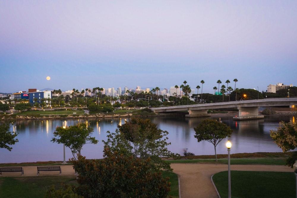 Homewood Suites By Hilton San Diego Airport-Liberty Station Eksteriør billede
