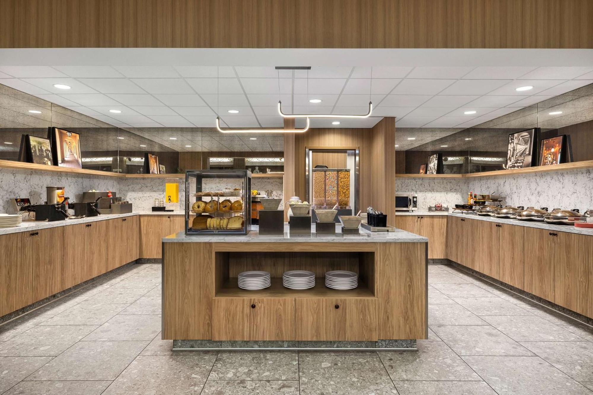 Homewood Suites By Hilton San Diego Airport-Liberty Station Eksteriør billede