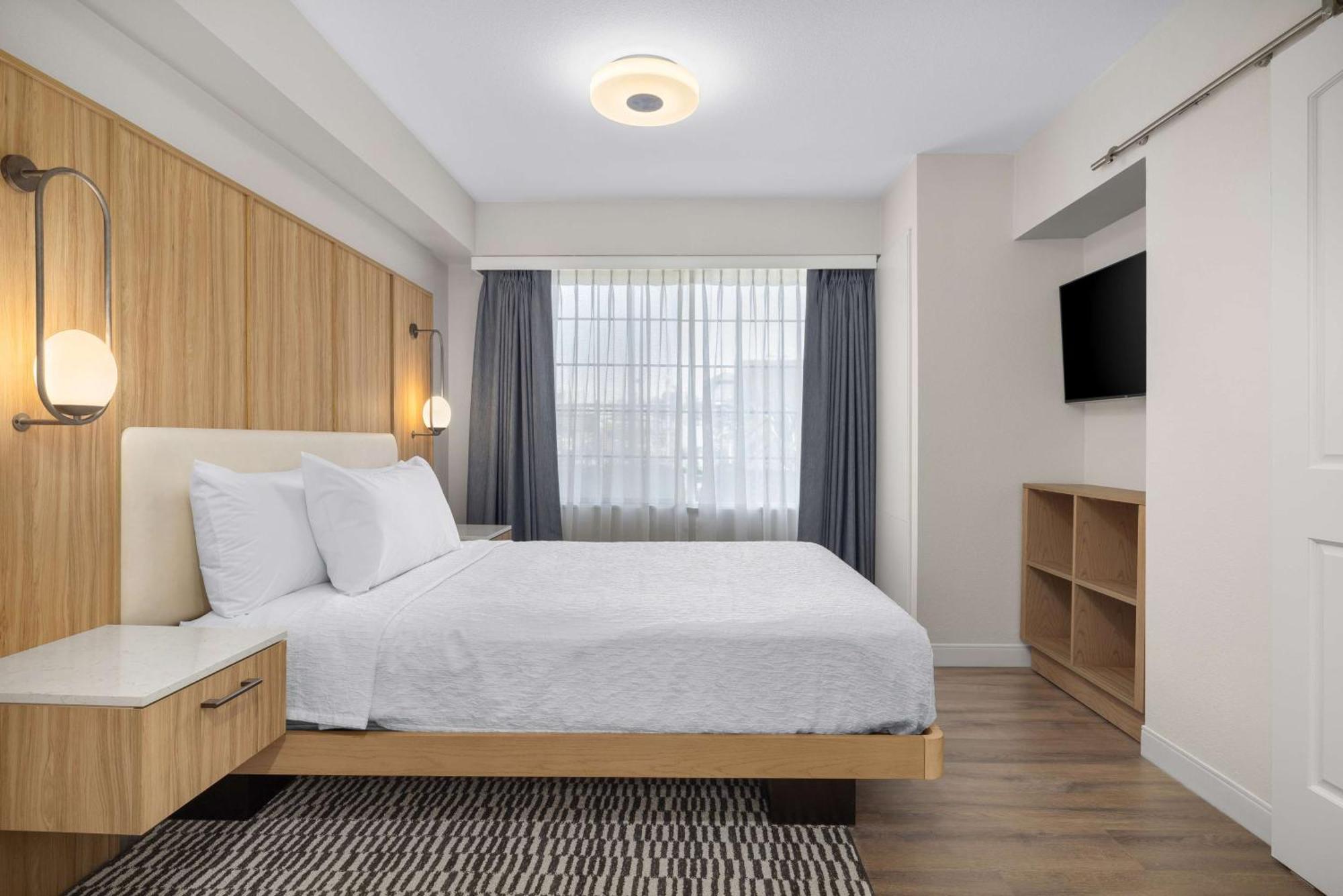 Homewood Suites By Hilton San Diego Airport-Liberty Station Eksteriør billede