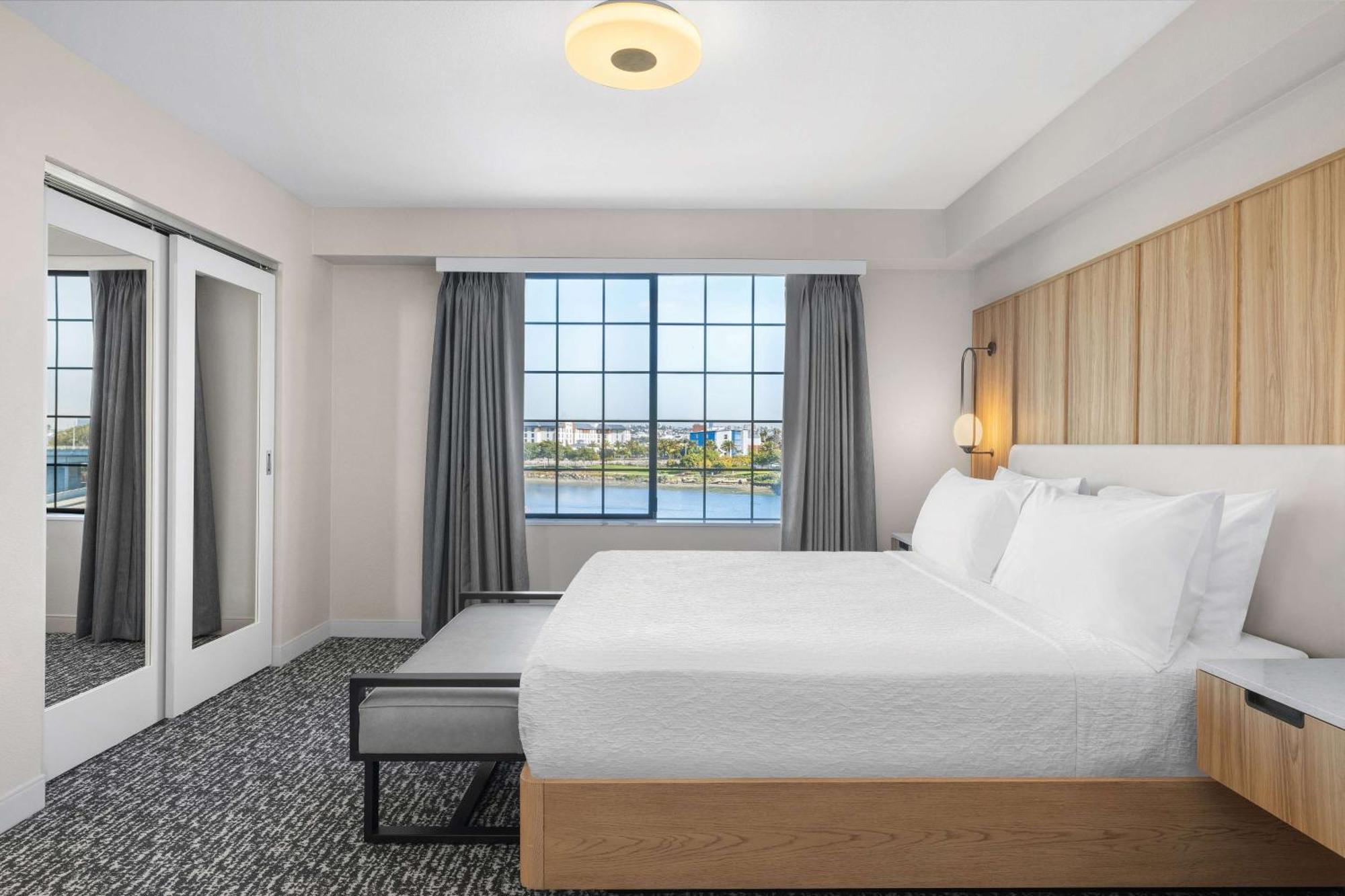 Homewood Suites By Hilton San Diego Airport-Liberty Station Eksteriør billede