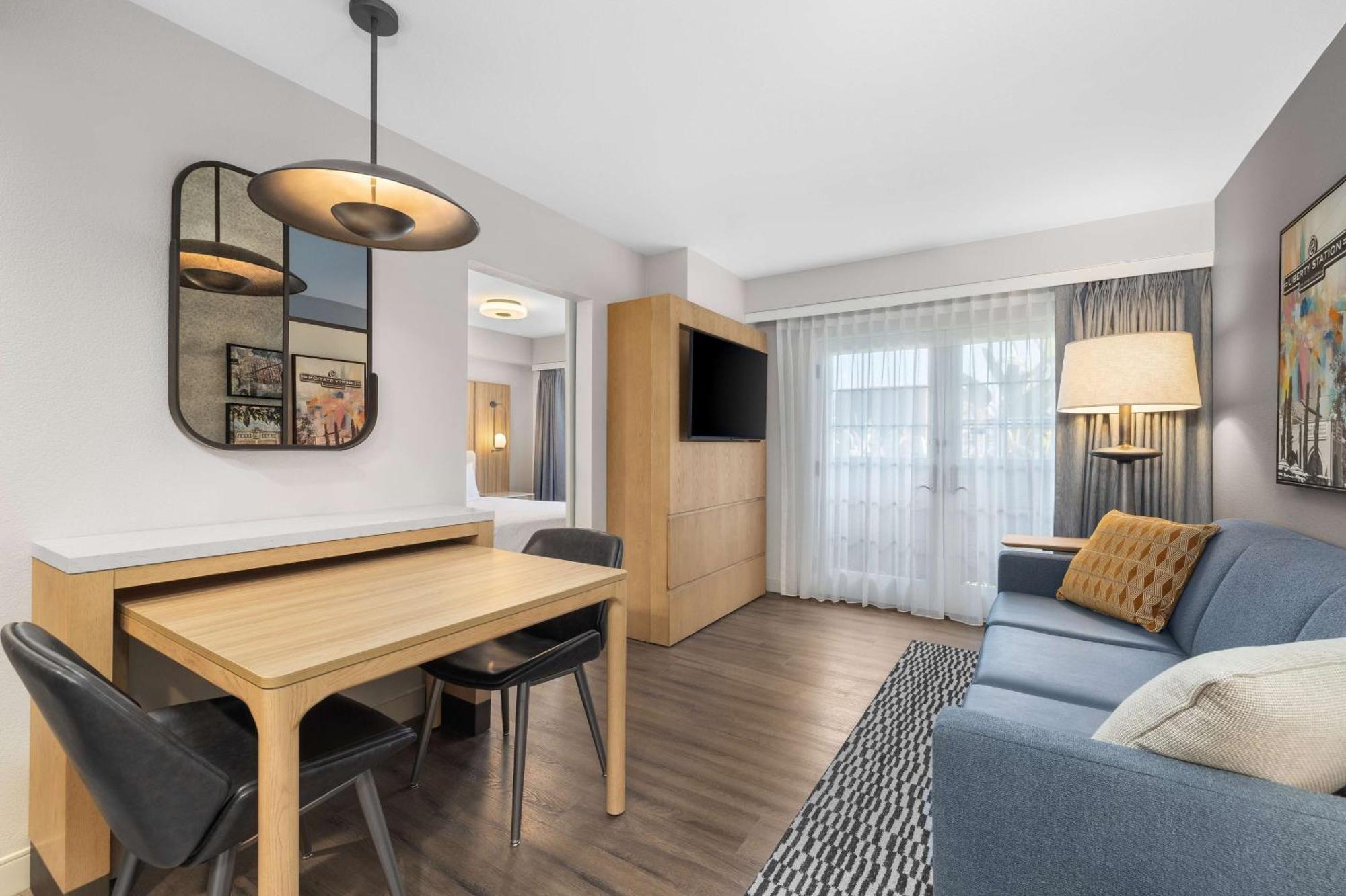 Homewood Suites By Hilton San Diego Airport-Liberty Station Eksteriør billede