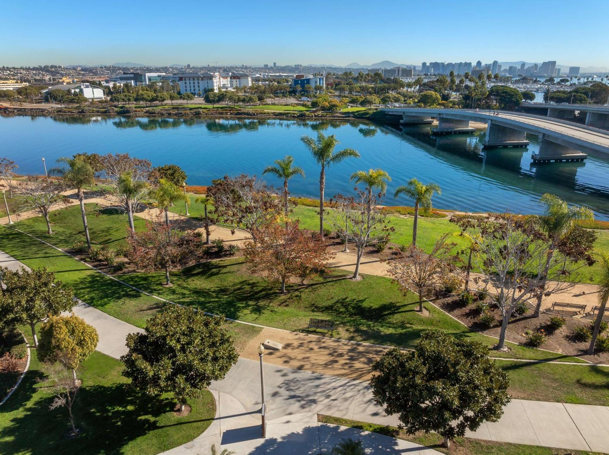 Homewood Suites By Hilton San Diego Airport-Liberty Station Eksteriør billede